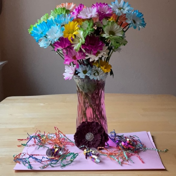 💐 TIEKS BURGUNDY FLOWER 💐 NWOT 💐 - Picture 7 of 16